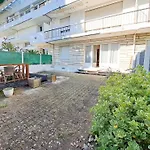 Le Coeur De Royan - Plein Centre Ville - 150M De La Plage - Cour Exterieur Privative - Ideal Pour Couple